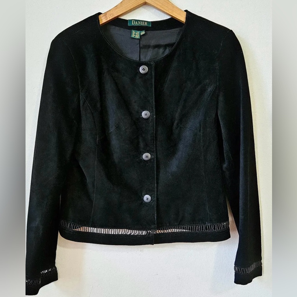 Danier Women's Black Suede Jacket